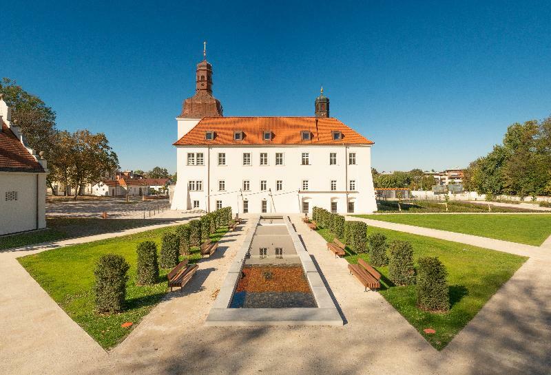 Chateau Clara Futura Dolni Brezany 외부 사진